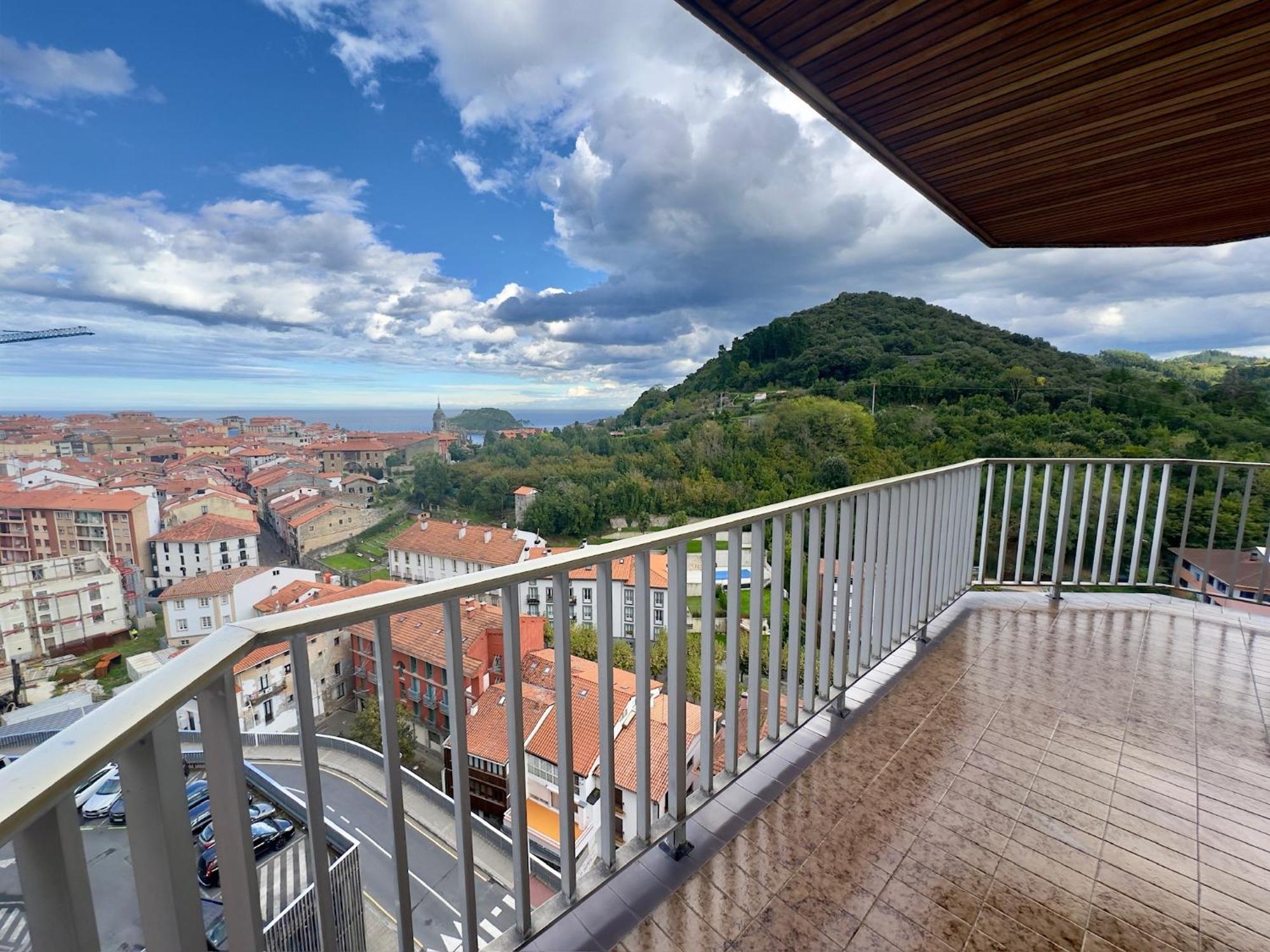 Apartment Piso En Lekeitio, Costa Vasca, Bizkaia. *